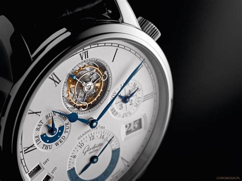 grande cosmopolite tourbillon